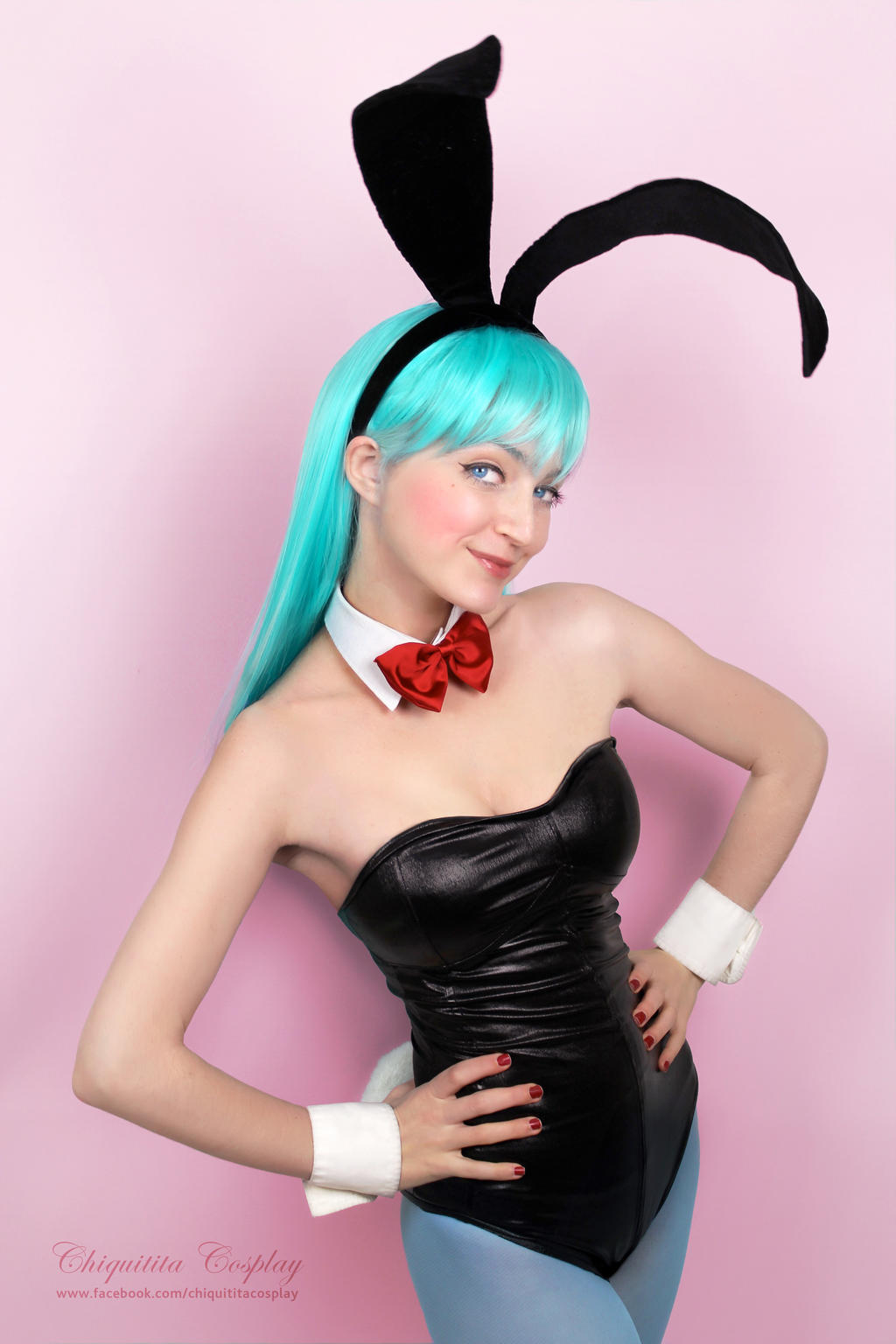 bulma___bunny_girl_outfit_by_chiquitita_cosplay-d5plhb9.jpg