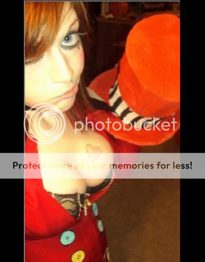 mad_moxxi_costume_by_kimmerwimmer-d31wn1f.jpg