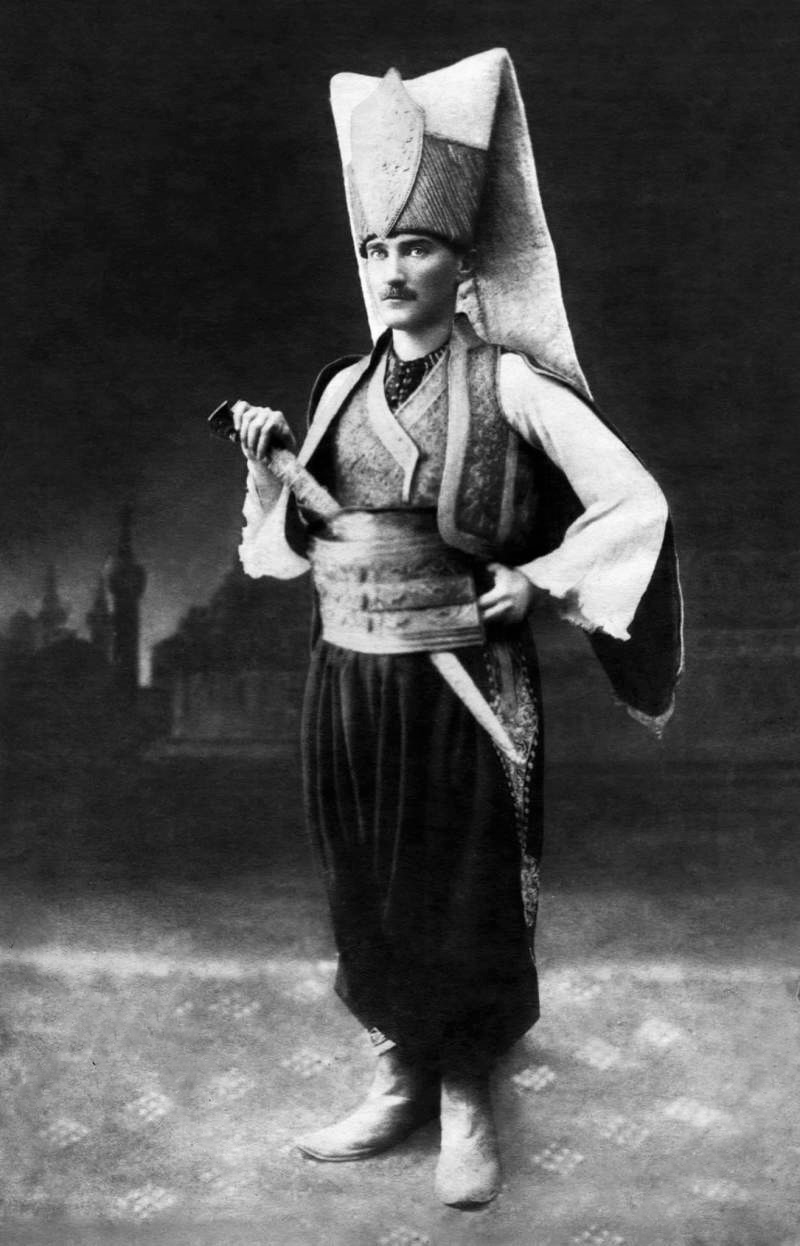Ataturk_Janissary.jpg